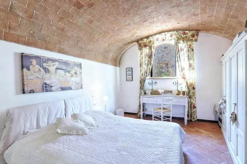 Pool Villa Volterra By Villaflair