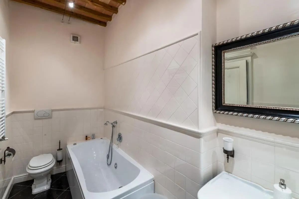 Pool Villa Volterra By Villaflair